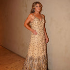 Vestido Bordado Plumas de Linha