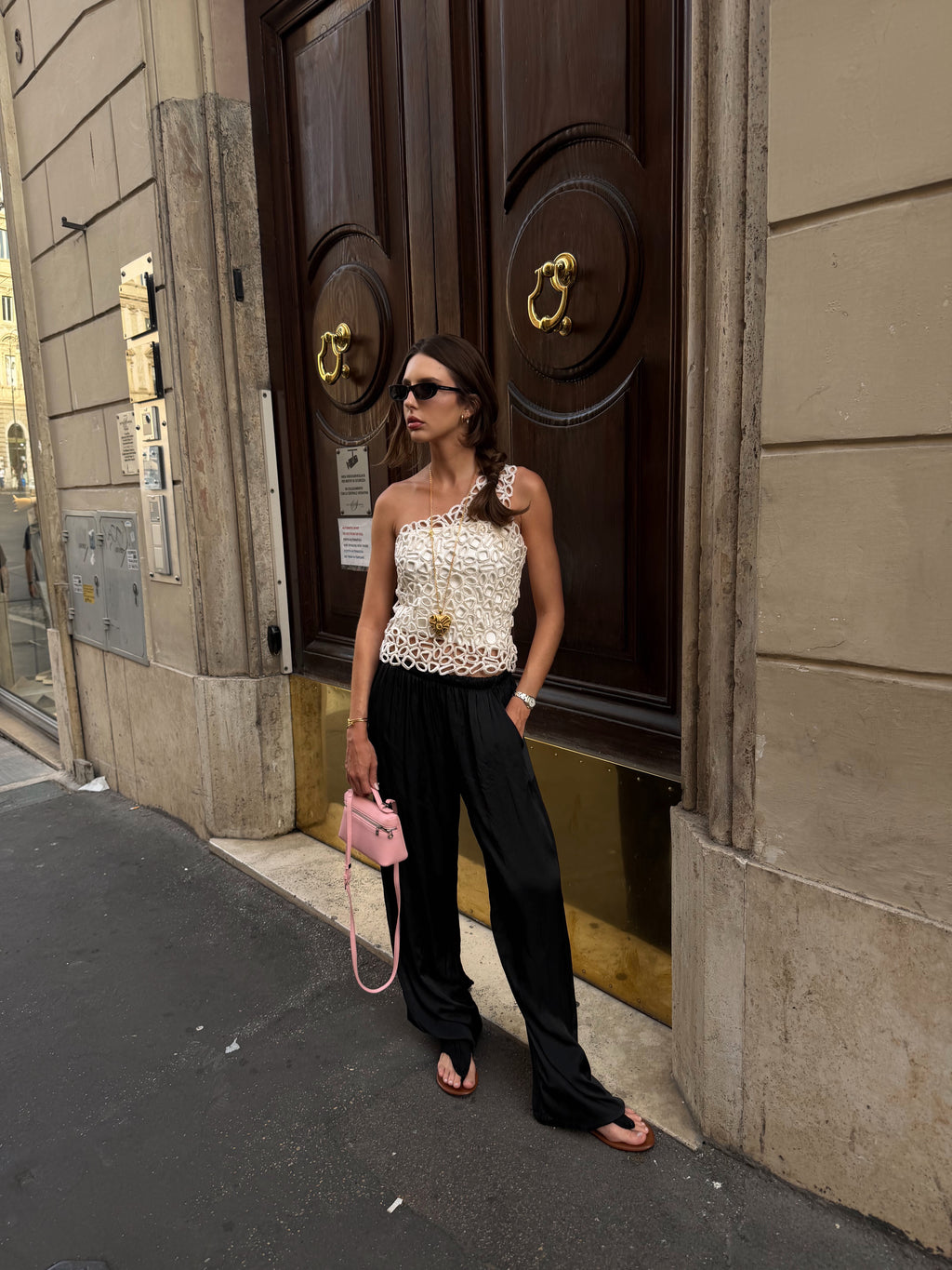 ONE SHOULDER CROCHET HOOPS TOP