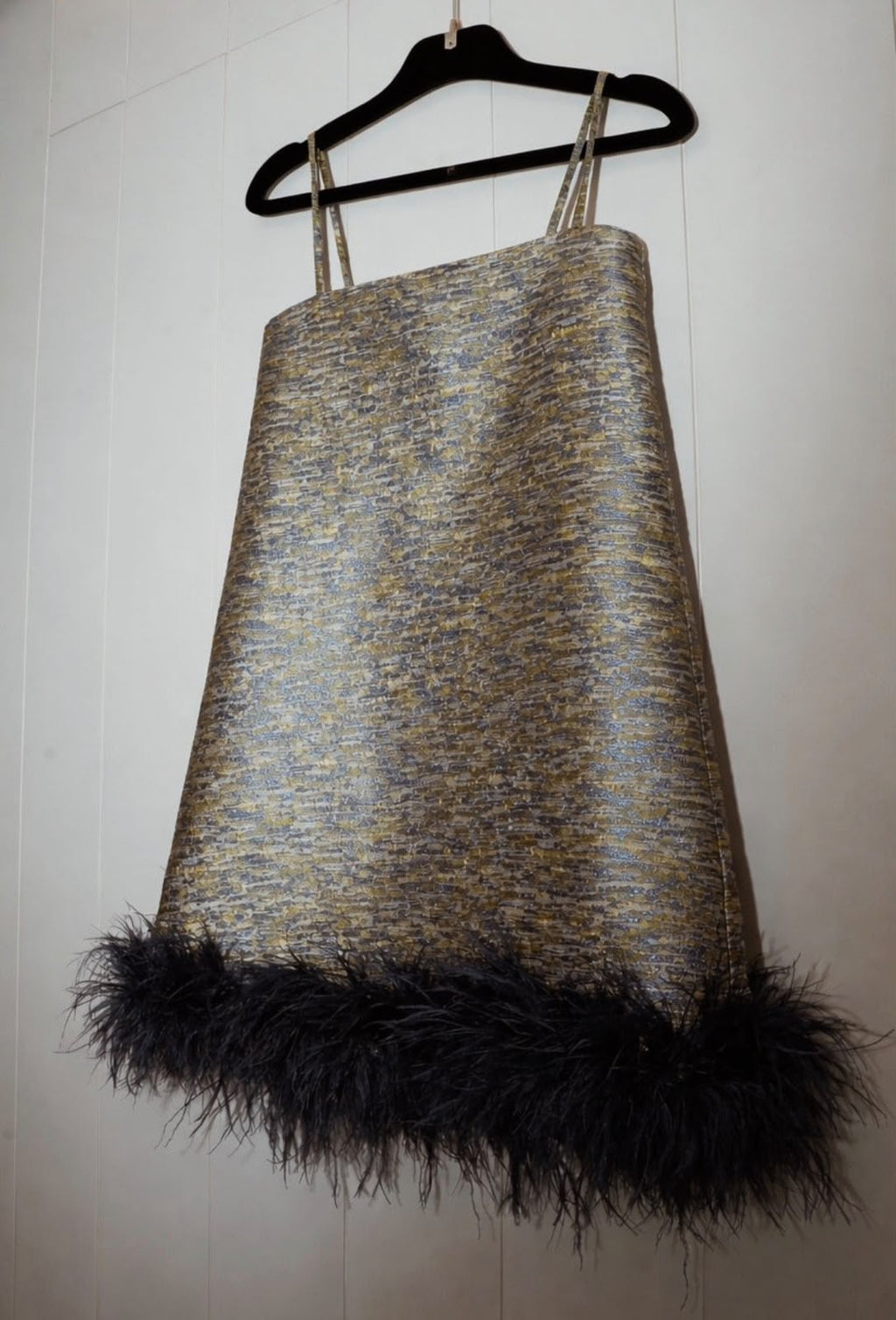 H-LINE SHORT JACQUARD FEATHER DRESS