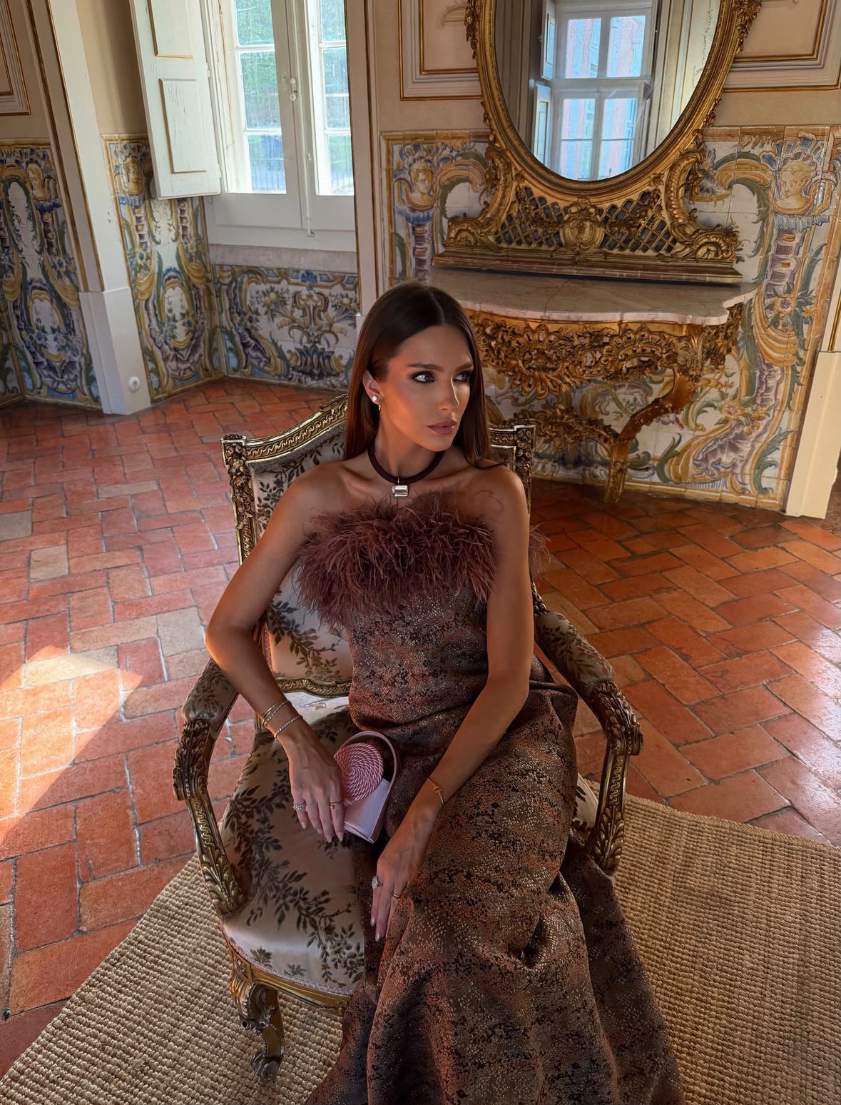 Vestido Longo Reto Jacquard Plumas